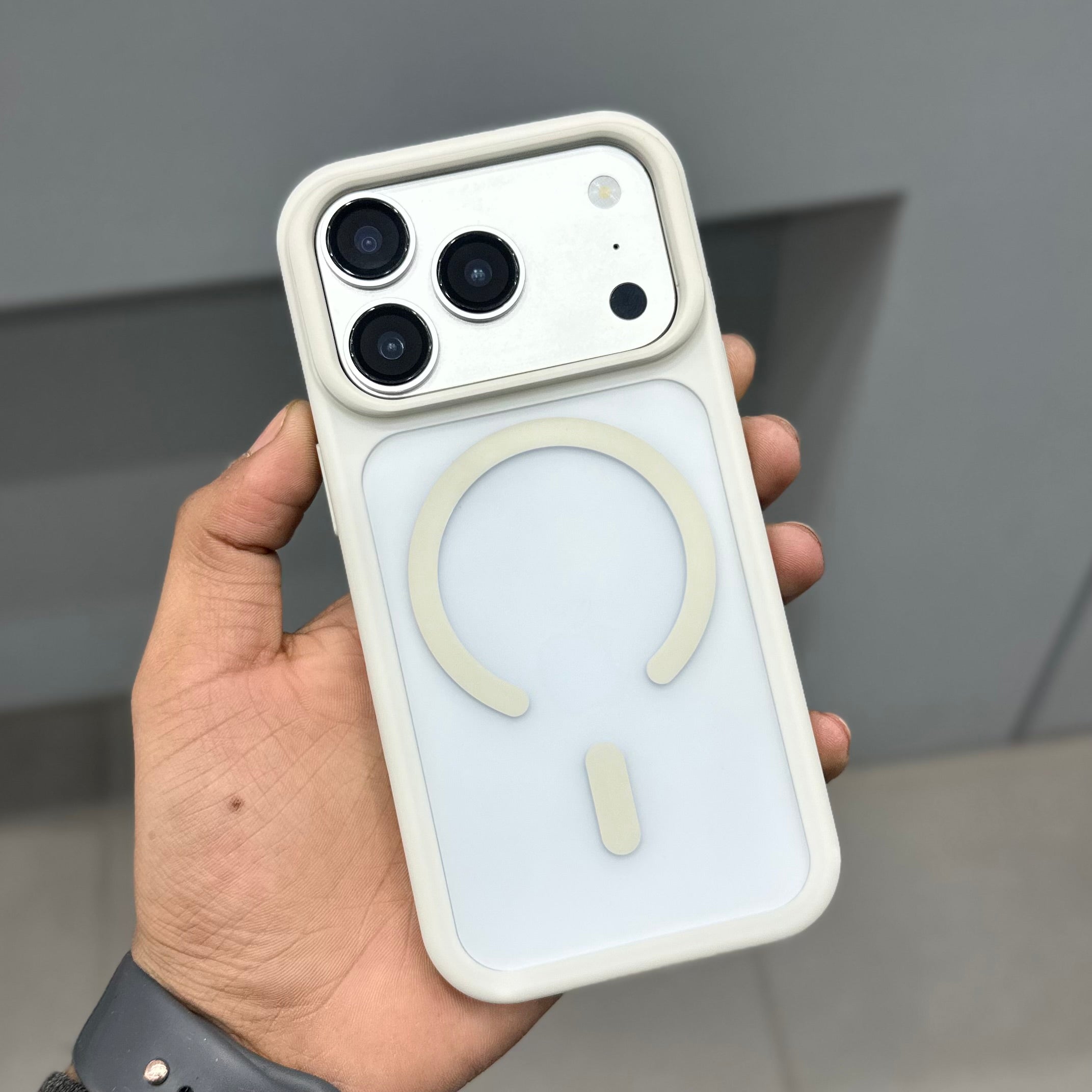 CMAQ TURBINE FROST CASE - BEIGE ( No. 3024 )