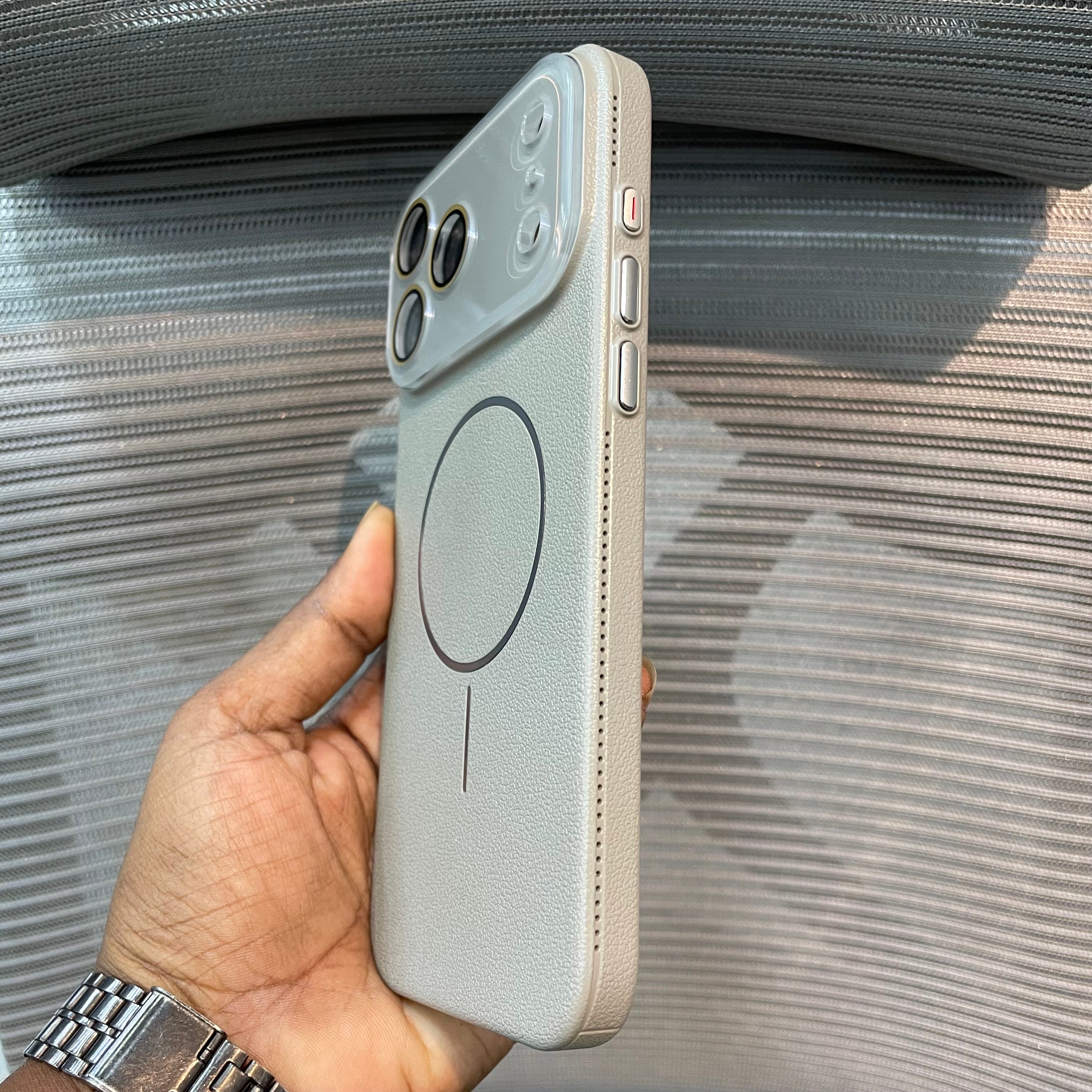 GrainVent MagSafe iPhone 17 Pro Max Case