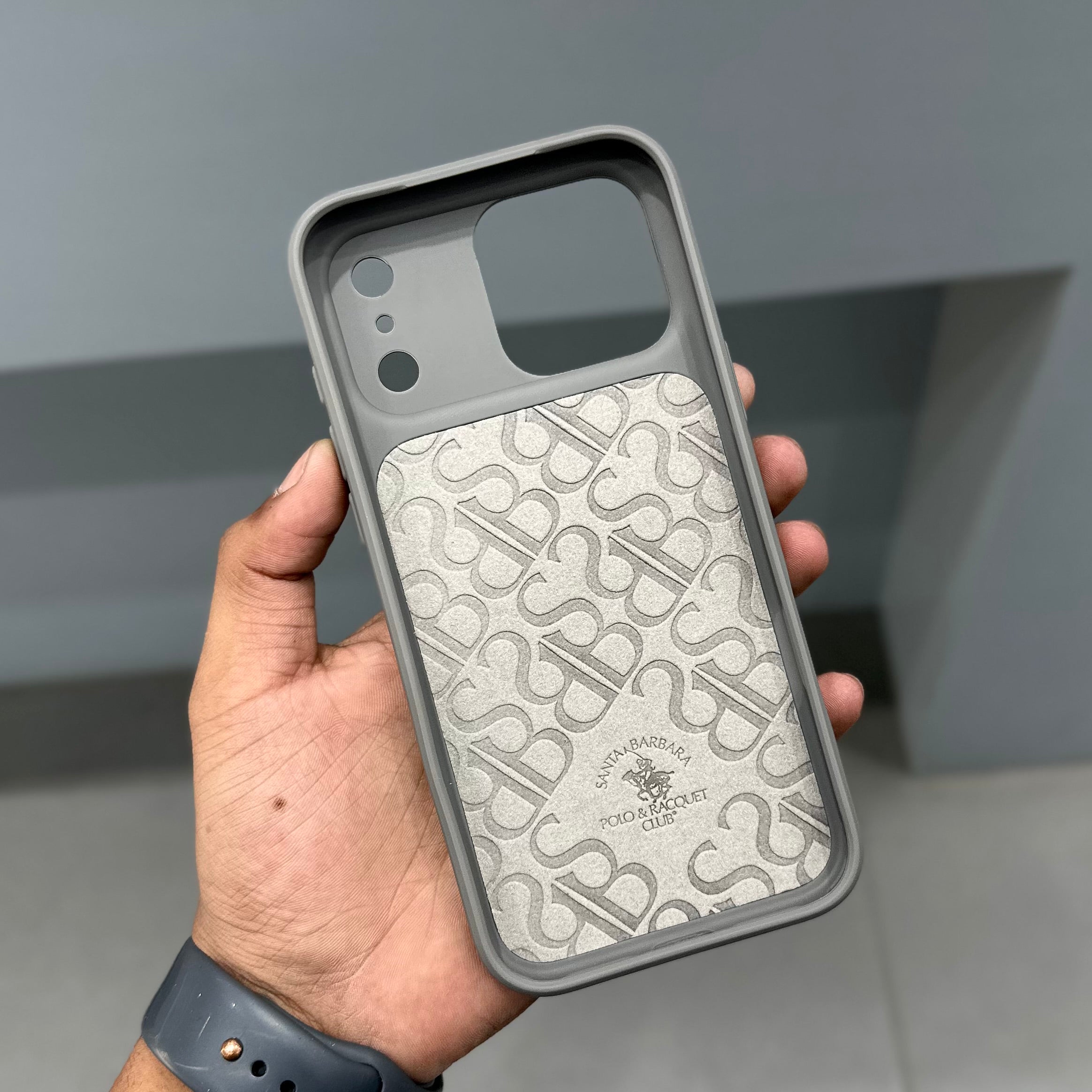 Santa Barbara Boris Case-Light Grey ( No. 2005 )