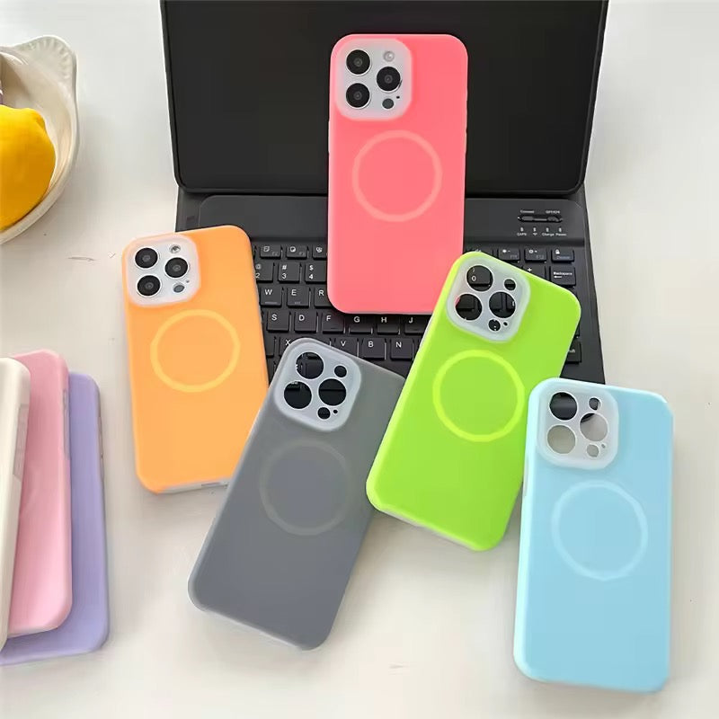 Protective Apple iPhone Back Cover - Solid MagSafe iPhone Case