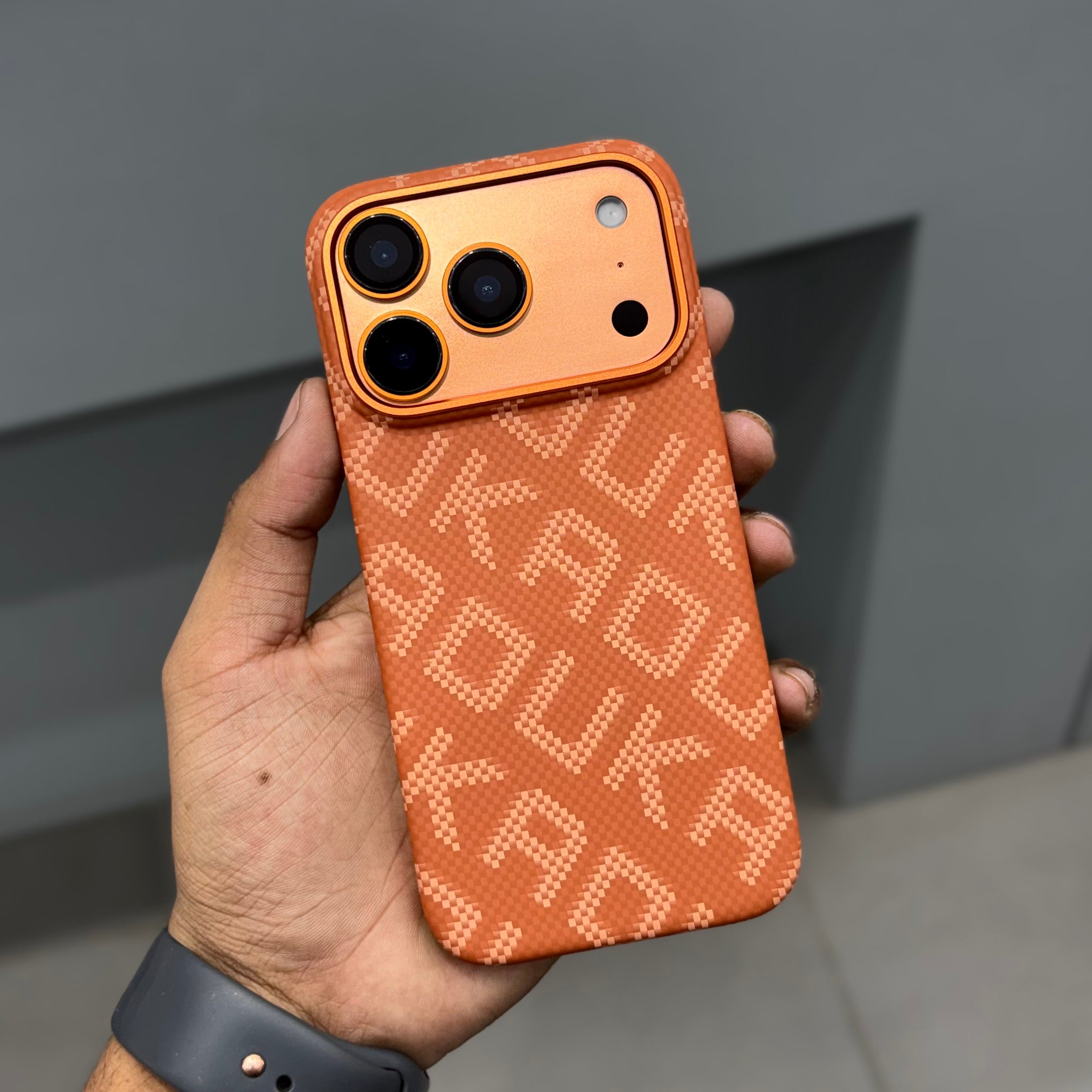 KAOU HIRDO MAGSAFE CASE - ORANGE ( No. 2549 ) Mobile Case by CoverMeUp