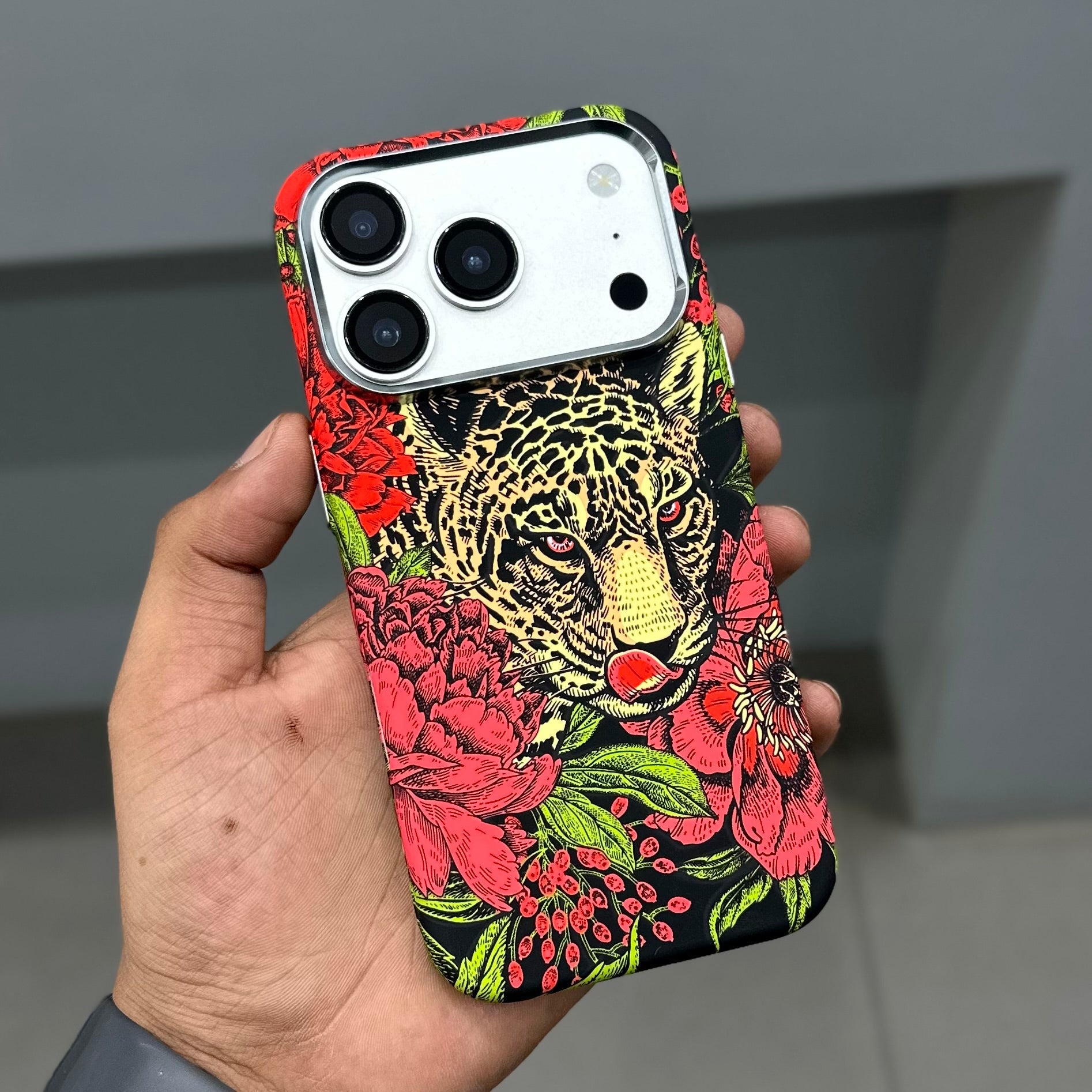 LUXO MAGSAFE CASE - PINK LEOPARD ( No. 3660 )