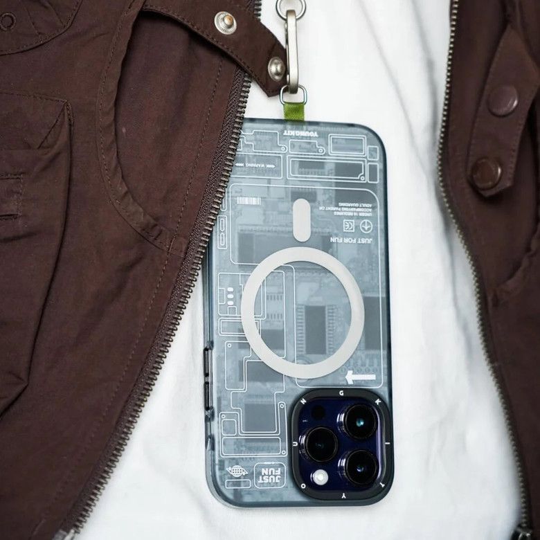 Futuristic Tech Circuit MagSafe Case for iPhone 15 – Shockproof Cover