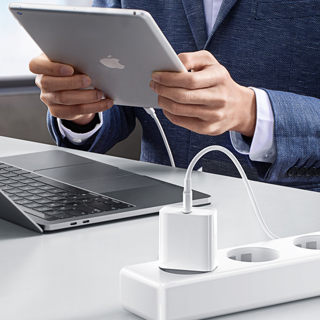 iPhone 20W Power Adapter