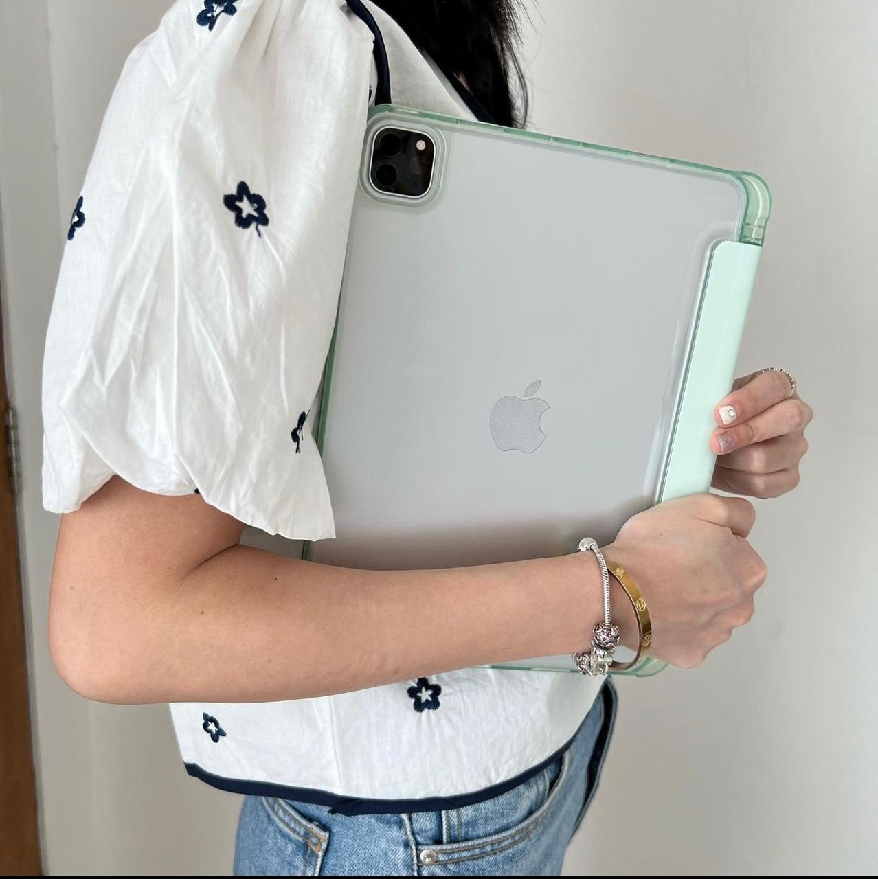 Light Green PU Leather Finish Foldable Flip Case for iPad 10.2