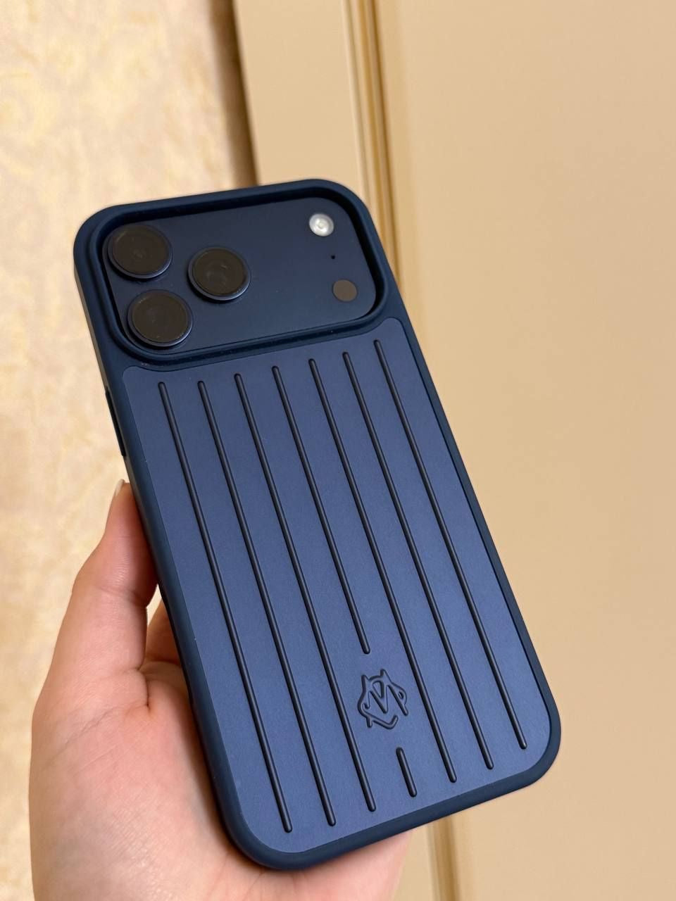 Aluminium Phone Case For iPhone 17 pro Max / 18 Pro Max (Blue)