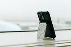 UAG MAGNETIC WALLET WITH STAND - MAGSAFE
