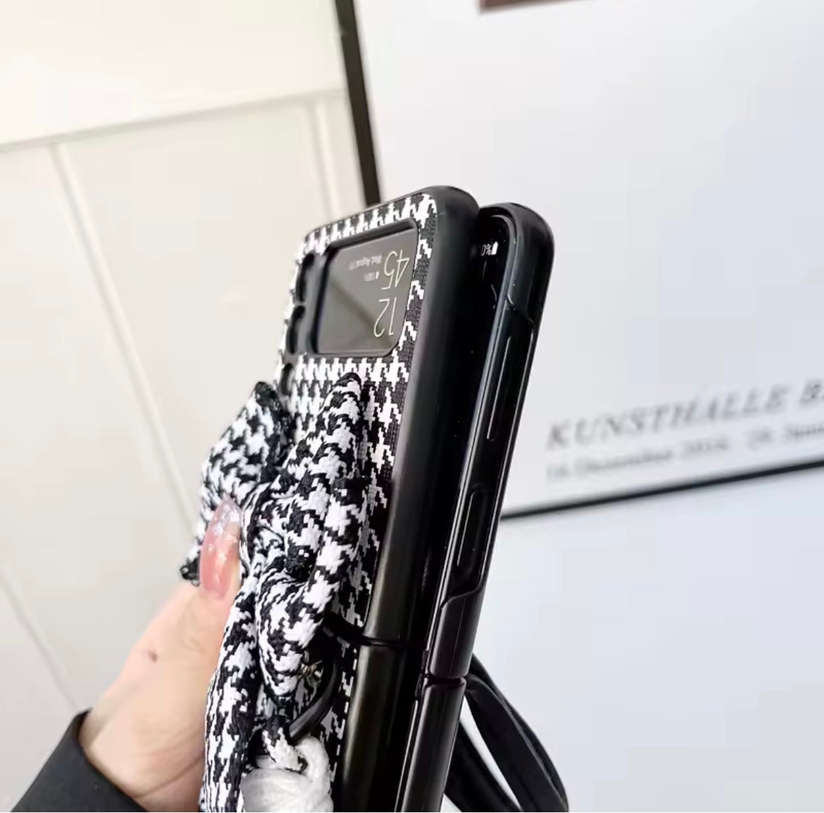 Luxury 3D Bow Floral Camellia Fabric Houndstooth Pattern Lanyard Handbag Samsung Z Flip Case Mobile Case by CoverMeUp - Style 8