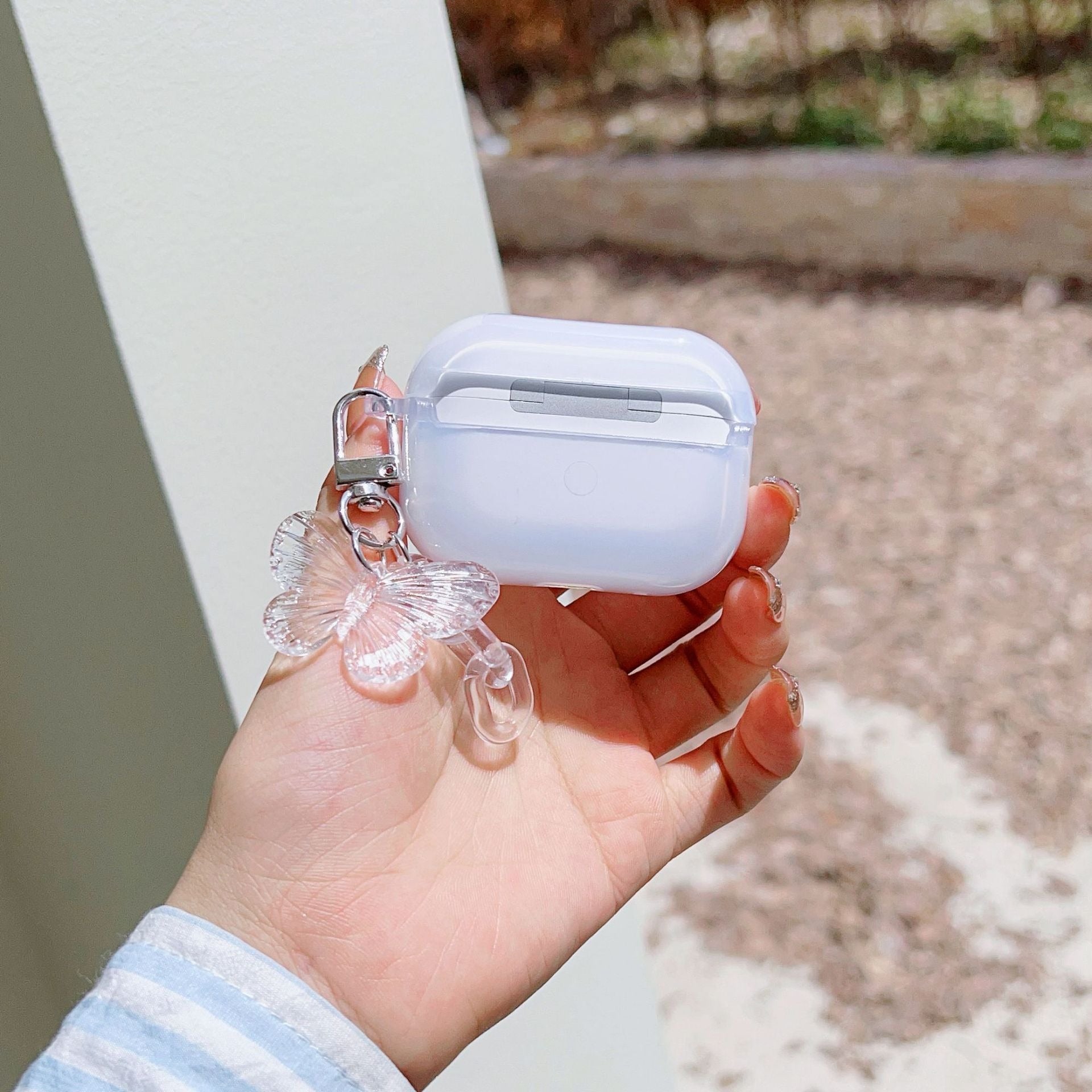 3D Glitter Silver Bow Transparent Airpod Case With Hanging