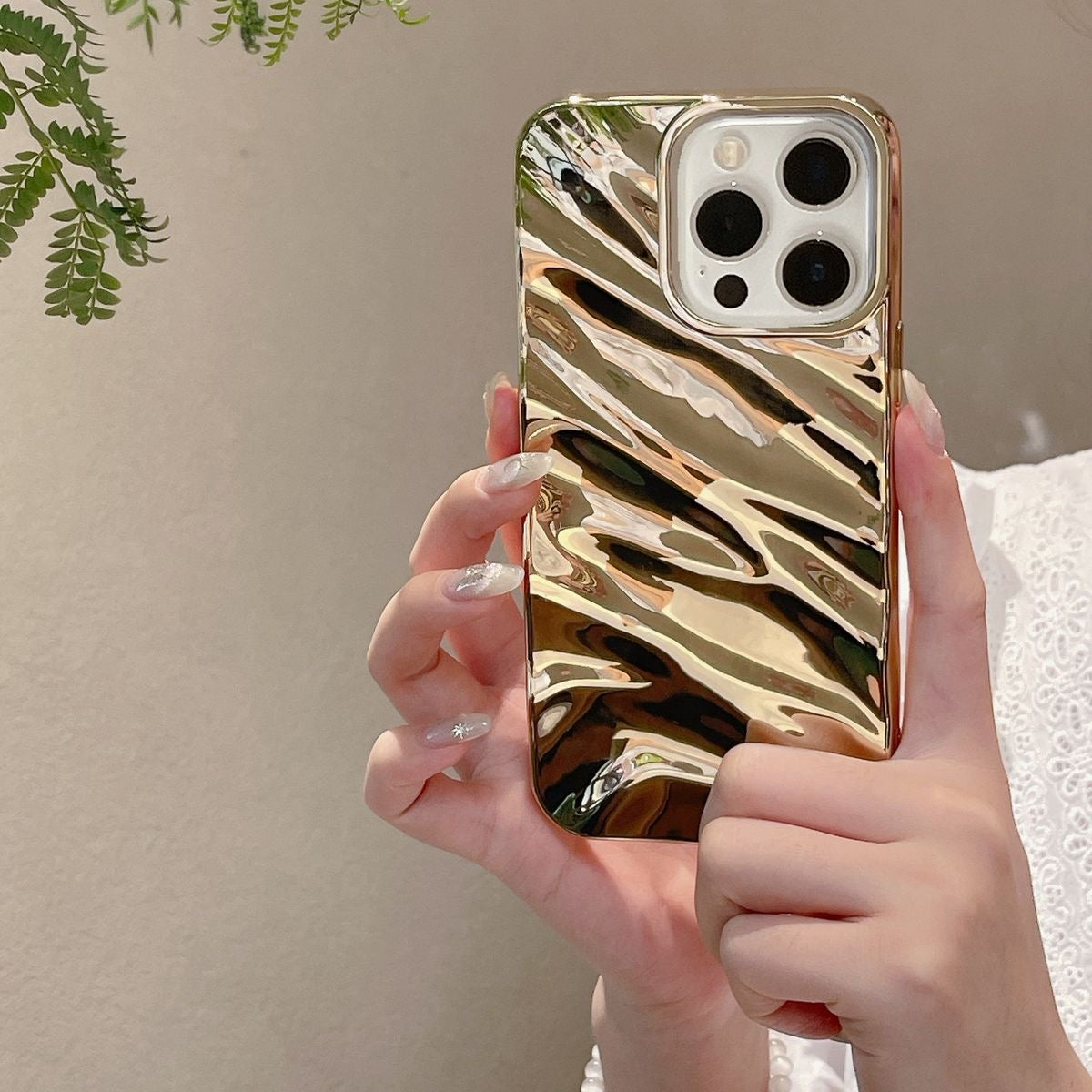 Protective Apple iPhone Back Cover - New Golden Winkle 3D Glossy Textured iPhone Ripple Soft Silicone Case - Style 3