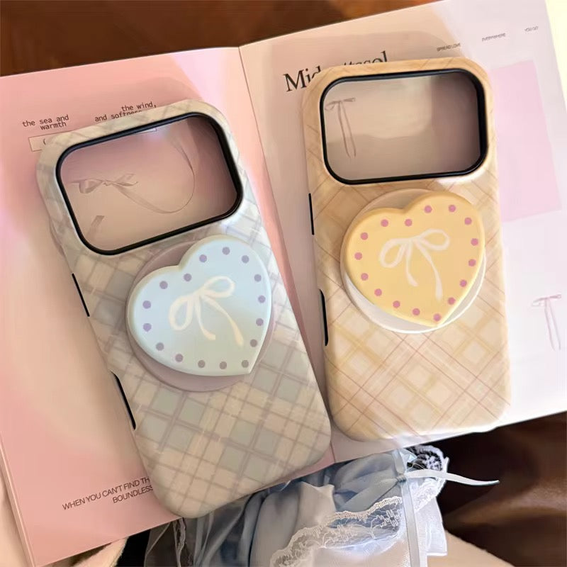 Protective Apple iPhone Back Cover - Checkered Blue Yellow Heart Magsafe Magnetic Phone Holder iPhone Pre-Order Case - Style 2