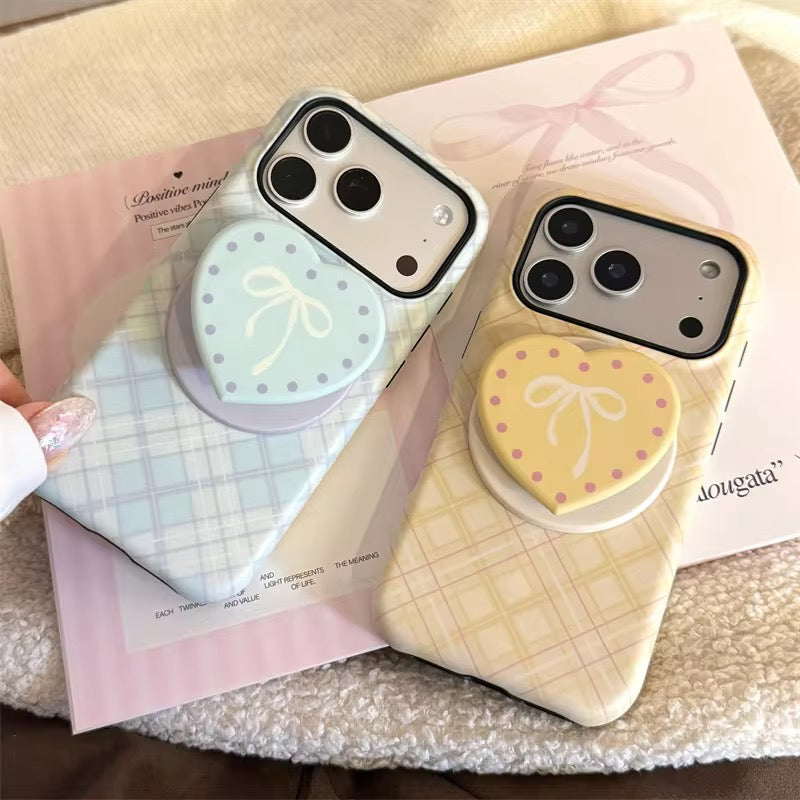 Protective Apple iPhone Back Cover - Checkered Blue Yellow Heart Magsafe Magnetic Phone Holder iPhone Pre-Order Case - Style 5
