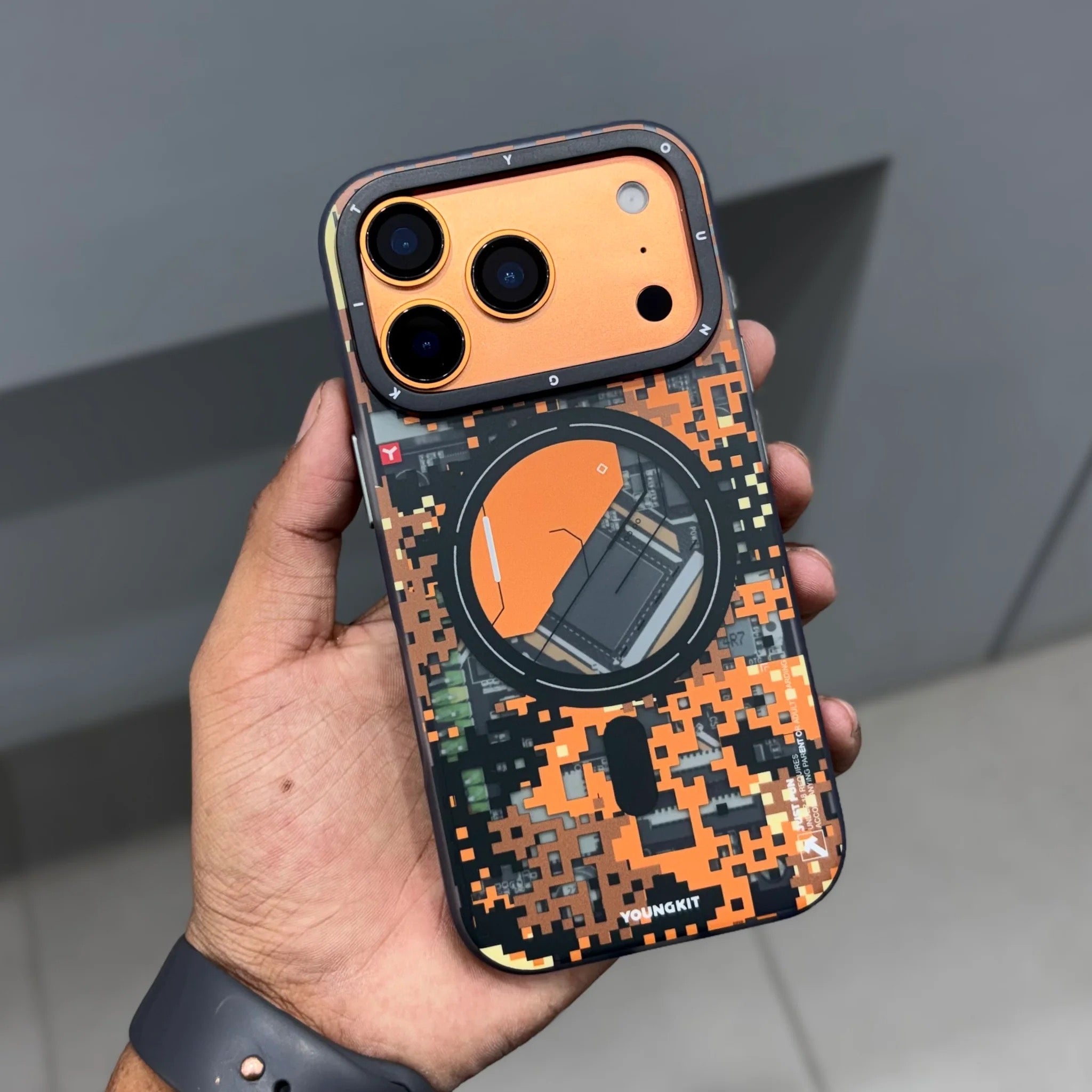 Protective Apple iPhone Back Cover - PixelGuard iPhone 17 Pro Case - Style 4