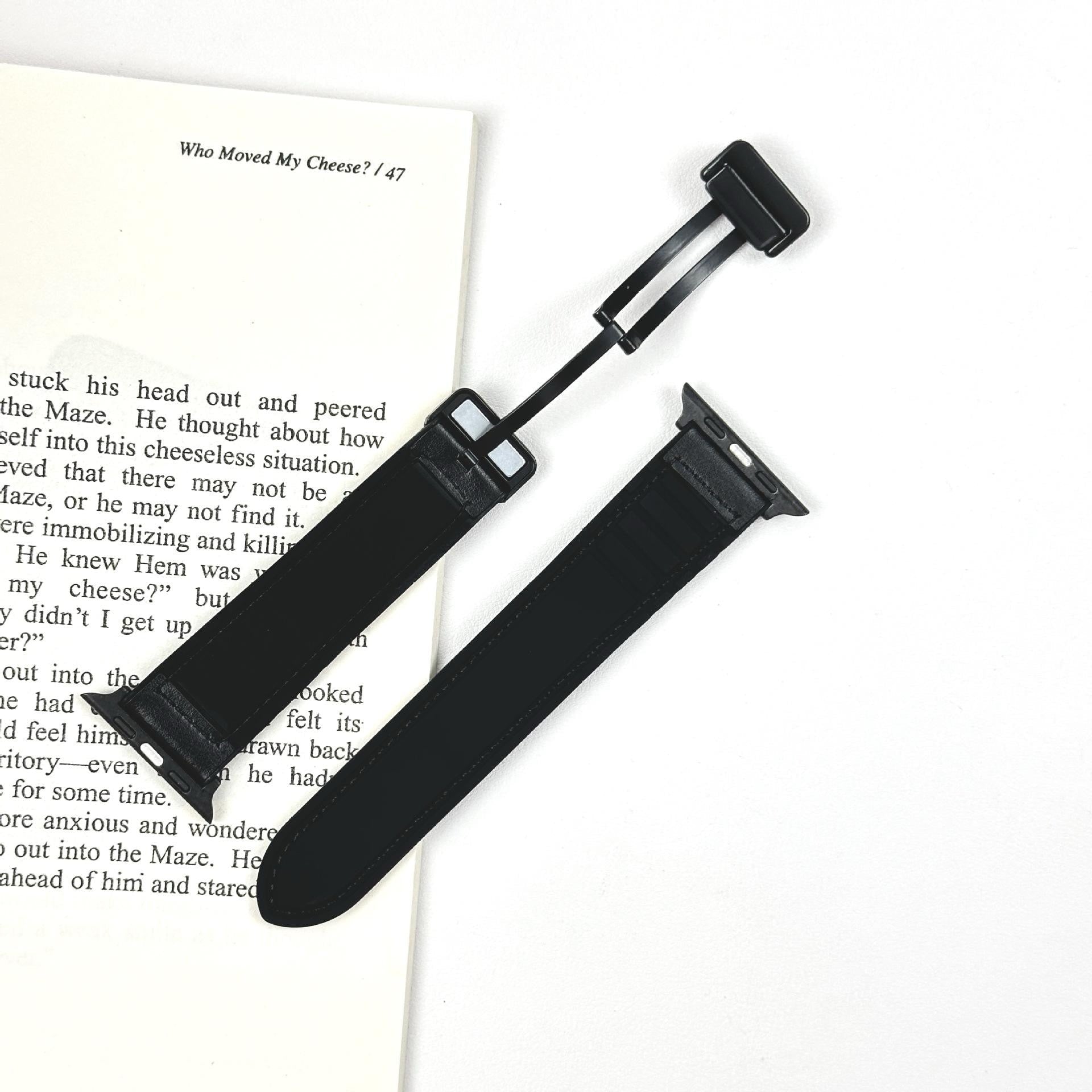 LuxeStrap Leather Apple Watch Band