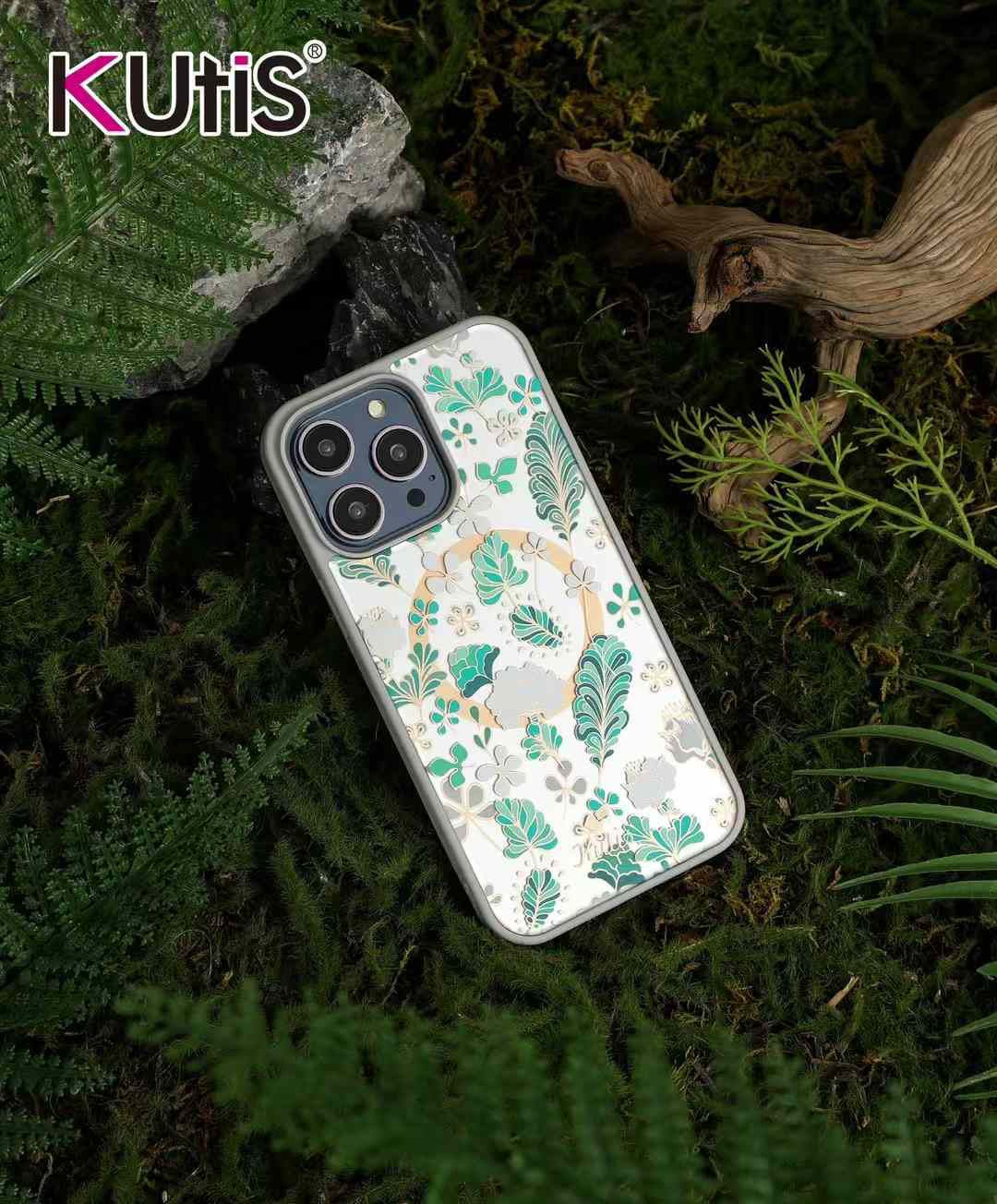 Kutis Floral Bloom MagSafe Phone Case