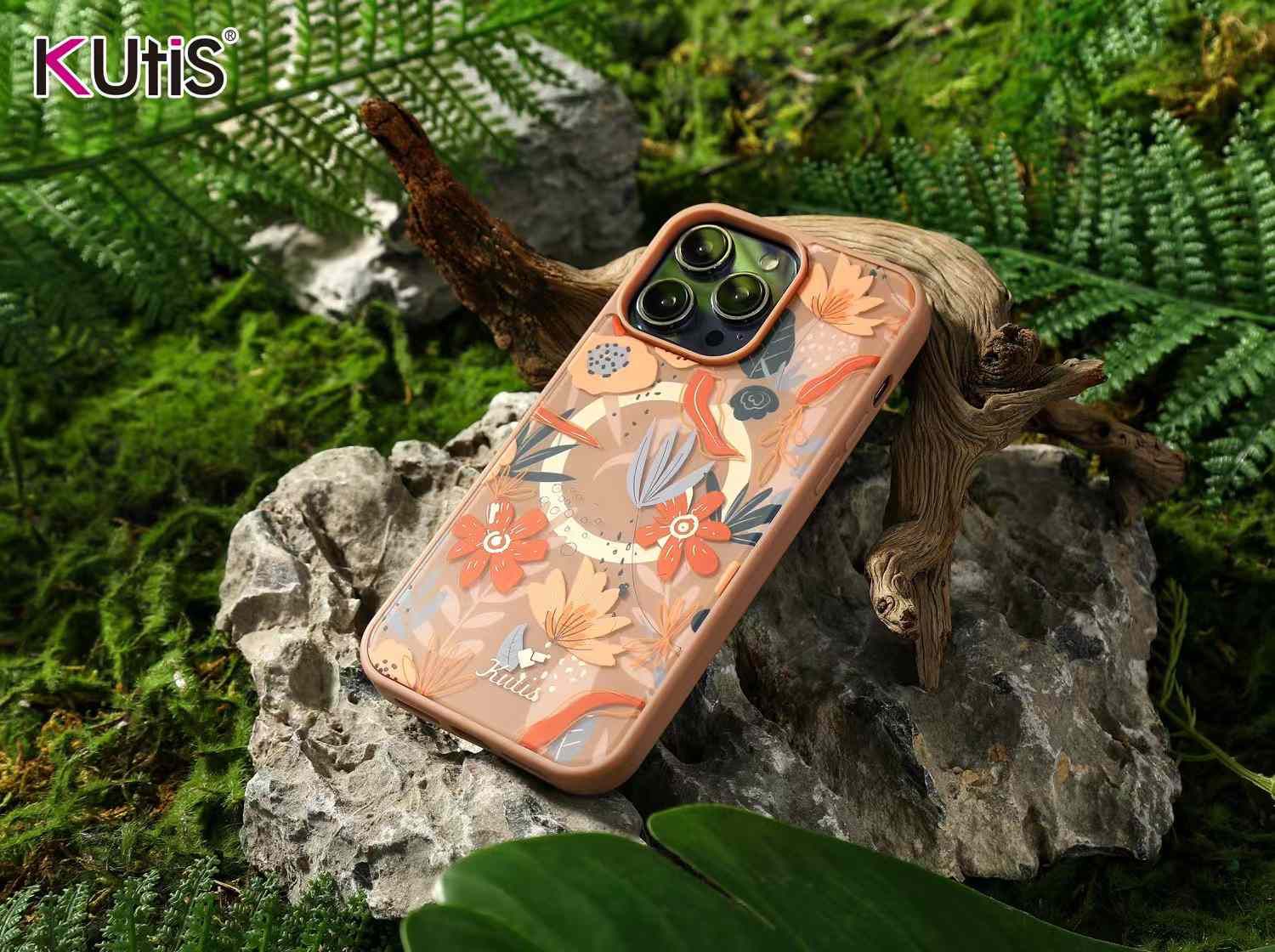 Kutis Floral Bloom MagSafe Phone Case