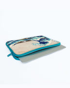 The Great Wave off Kanagawa [Katsushika Hokusai] MacBook / Laptop-Sleeve Mobile Case by CoverMeUp - Style 41