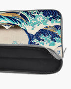 The Great Wave off Kanagawa [Katsushika Hokusai] MacBook / Laptop-Sleeve Mobile Case by CoverMeUp - Style 77
