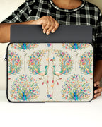 Peacock Fidelity MacBook / Laptop-Sleeve Mobile Case by CoverMeUp - Style 61