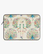 Peacock Fidelity MacBook / Laptop-Sleeve Mobile Case by CoverMeUp - Style 114
