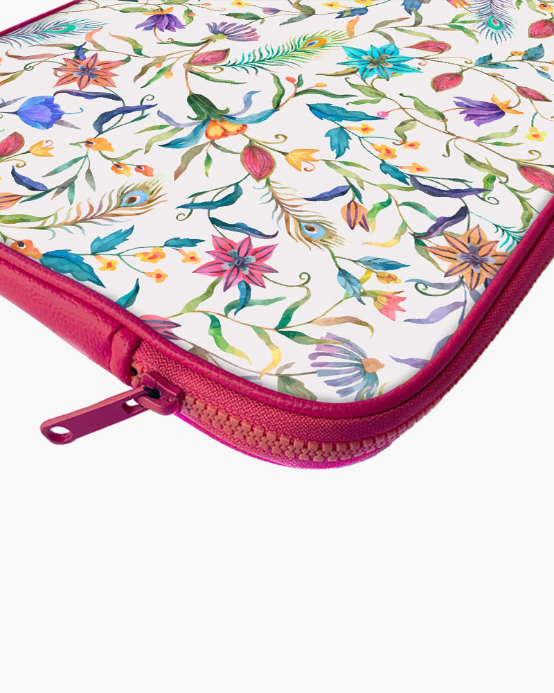 Peacock Feathers in the Garden MacBook / Laptop-Sleeve Mobile Case by CoverMeUp - Style 22