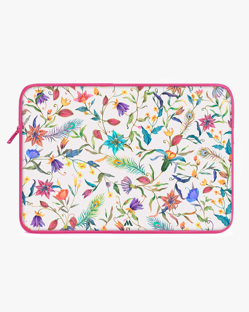 Peacock Feathers in the Garden MacBook / Laptop-Sleeve Mobile Case by CoverMeUp - Style 34