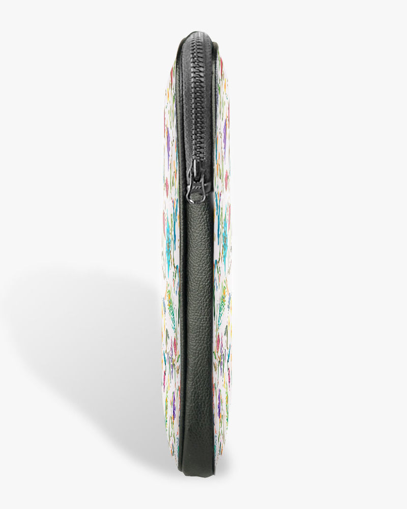 Peacock Feathers in the Garden MacBook / Laptop-Sleeve Mobile Case by CoverMeUp - Style 67