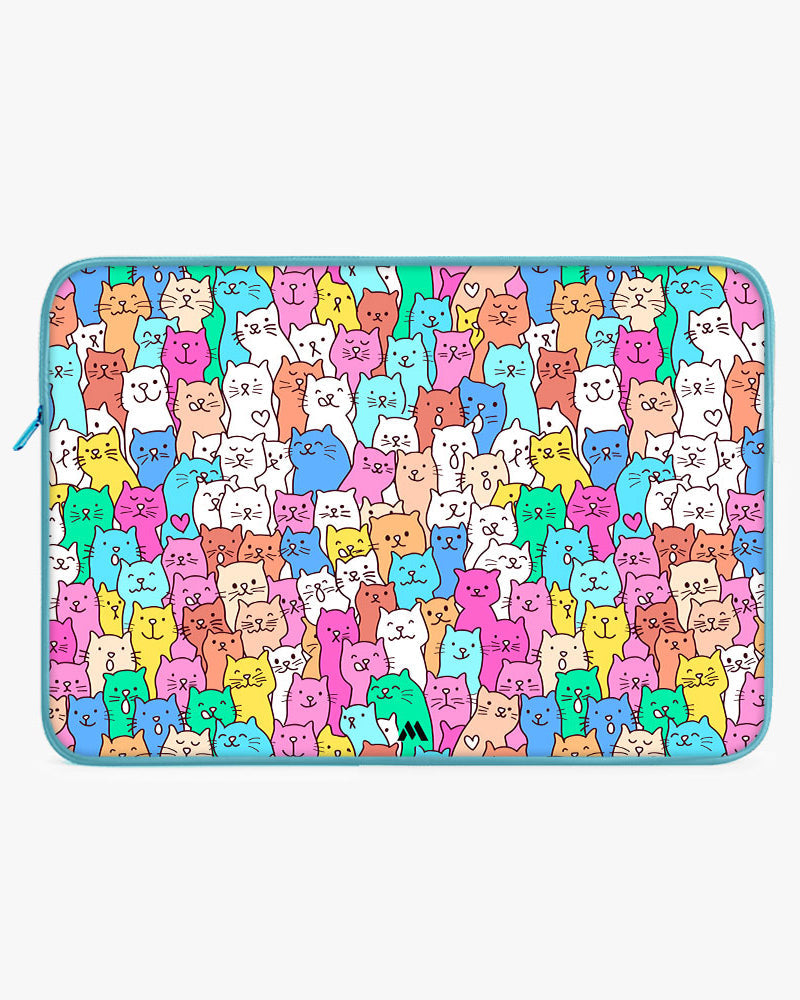 Kawaii Kitty MacBook / Laptop-Sleeve Mobile Case by CoverMeUp - Style 12