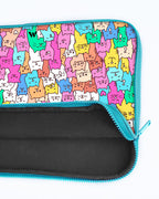 Kawaii Kitty MacBook / Laptop-Sleeve Mobile Case by CoverMeUp - Style 95