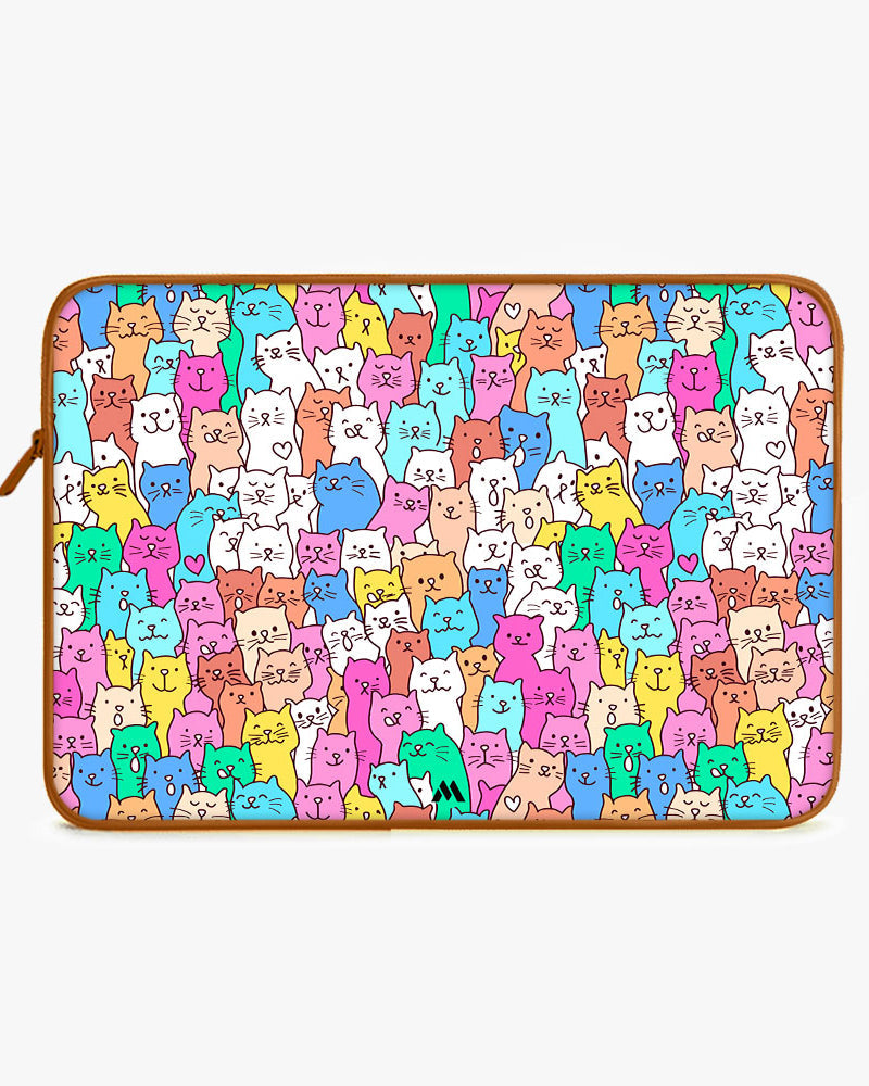 Kawaii Kitty MacBook / Laptop-Sleeve Mobile Case by CoverMeUp - Style 16