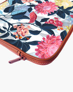 Art Floral MacBook / Laptop-Sleeve Mobile Case by CoverMeUp - Style 46