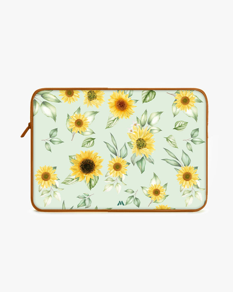 Summer Sunflowers MacBook / Laptop-Sleeve Mobile Case by CoverMeUp