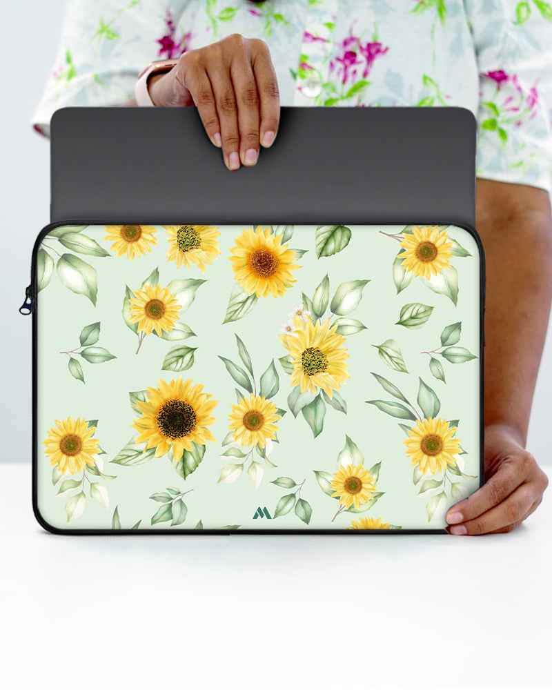 Summer Sunflowers MacBook / Laptop-Sleeve Mobile Case by CoverMeUp - Style 47
