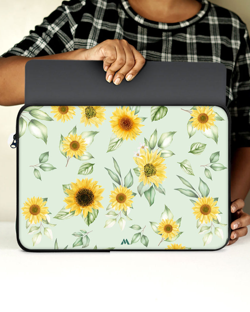 Summer Sunflowers MacBook / Laptop-Sleeve Mobile Case by CoverMeUp - Style 54