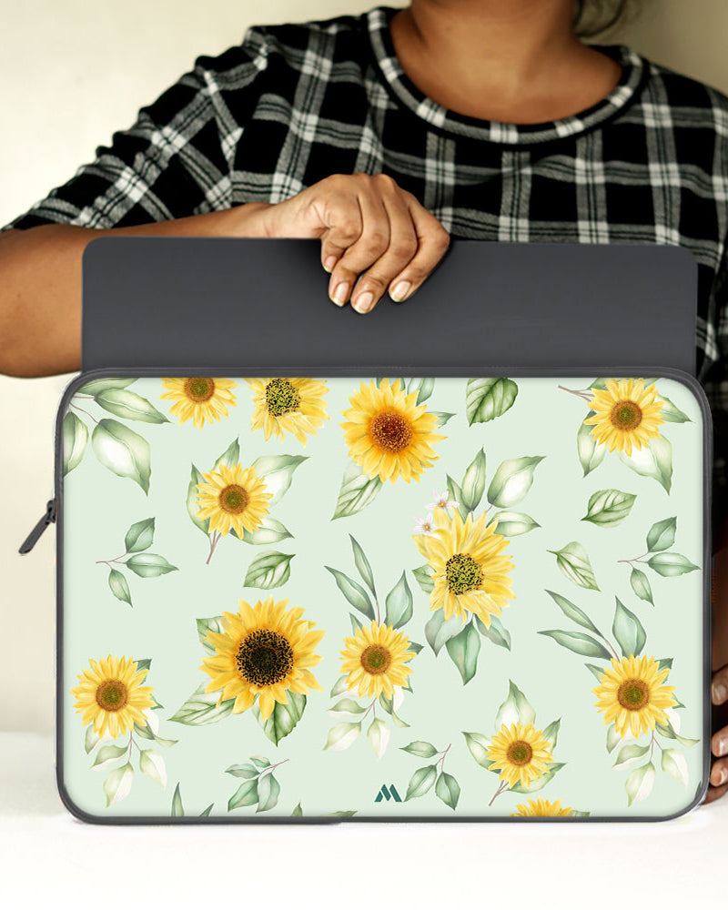 Summer Sunflowers MacBook / Laptop-Sleeve Mobile Case by CoverMeUp - Style 110