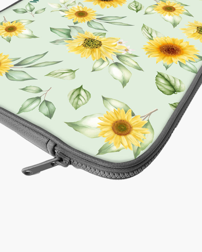 Summer Sunflowers MacBook / Laptop-Sleeve Mobile Case by CoverMeUp - Style 118