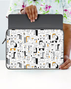 Minimalist Faces MacBook / Laptop-Sleeve Mobile Case by CoverMeUp - Style 15
