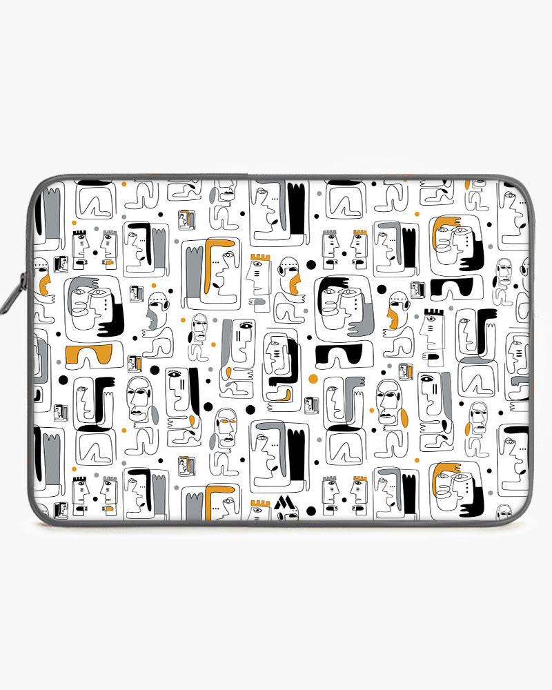 Minimalist Faces MacBook / Laptop-Sleeve Mobile Case by CoverMeUp - Style 4