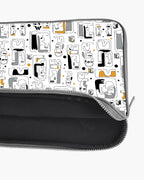 Minimalist Faces MacBook / Laptop-Sleeve Mobile Case by CoverMeUp - Style 35