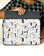 Minimalist Faces MacBook / Laptop-Sleeve Mobile Case by CoverMeUp - Style 57