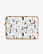 Minimalist Faces MacBook / Laptop-Sleeve Mobile Case by CoverMeUp - Style 9