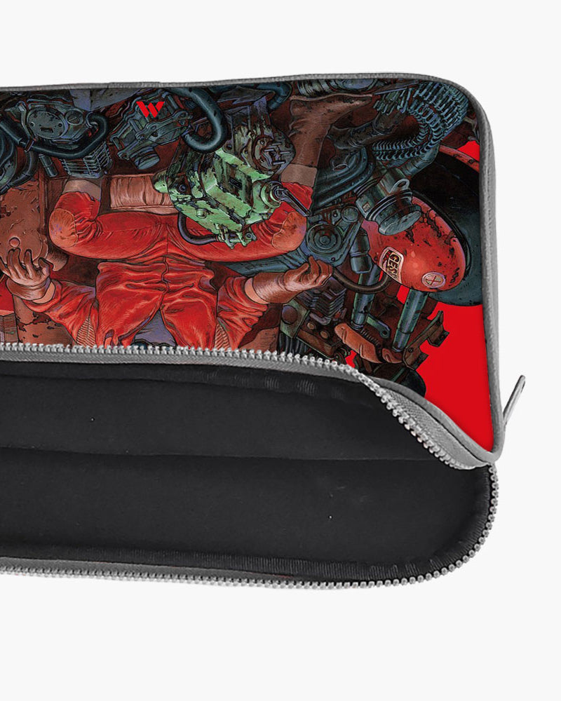 Akira - Uneasy Throne MacBook / Laptop-Sleeve Mobile Case by CoverMeUp - Style 104