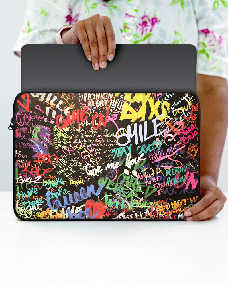 Graffiti-Walled MacBook / Laptop-Sleeve Mobile Case by CoverMeUp - Style 23