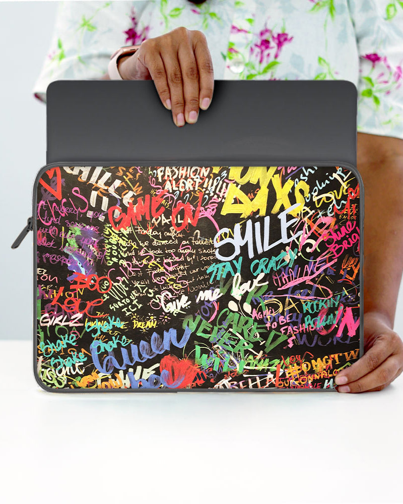 Graffiti-Walled MacBook / Laptop-Sleeve Mobile Case by CoverMeUp - Style 107