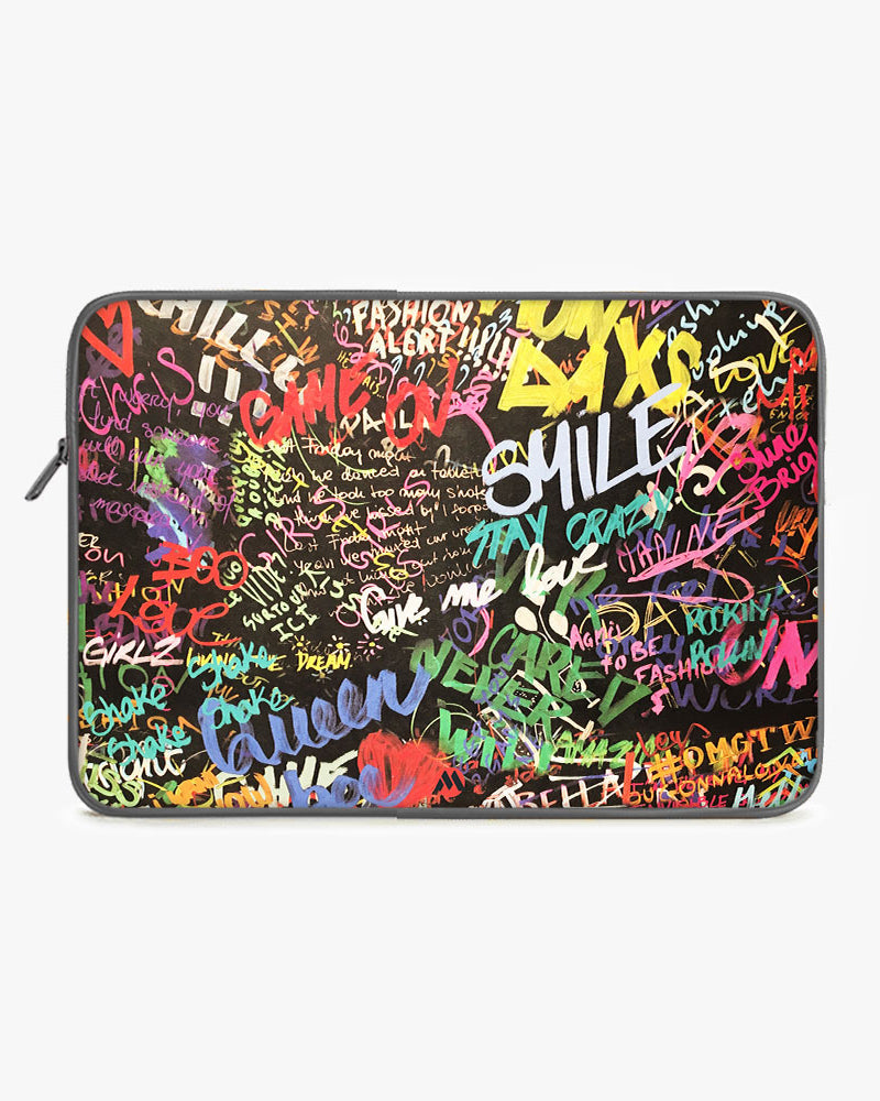 Graffiti-Walled MacBook / Laptop-Sleeve Mobile Case by CoverMeUp - Style 118