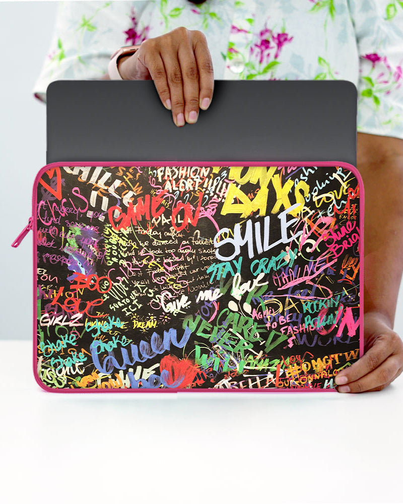 Graffiti-Walled MacBook / Laptop-Sleeve Mobile Case by CoverMeUp - Style 135