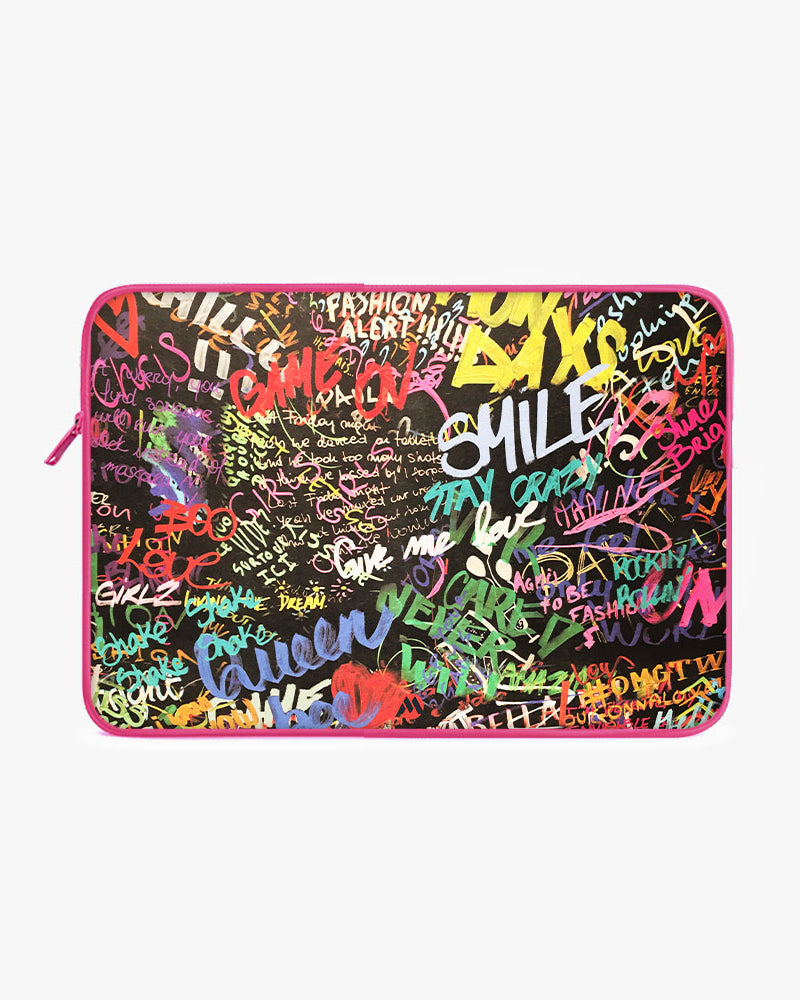 Graffiti-Walled MacBook / Laptop-Sleeve Mobile Case by CoverMeUp - Style 18