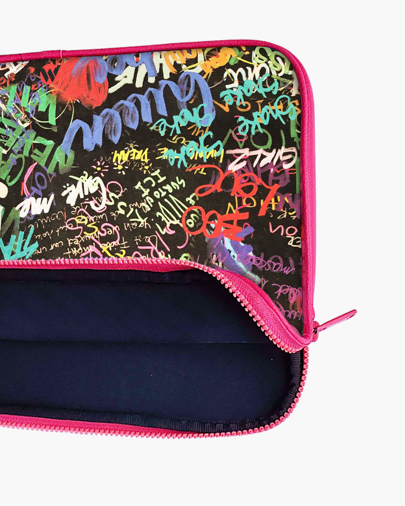 Graffiti-Walled MacBook / Laptop-Sleeve Mobile Case by CoverMeUp - Style 148