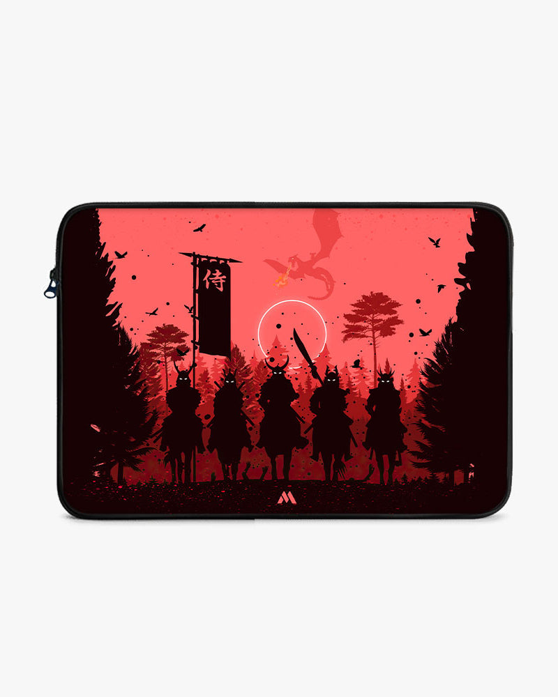 Horsemen of Death MacBook / Laptop-Sleeve Mobile Case by CoverMeUp - Style 2