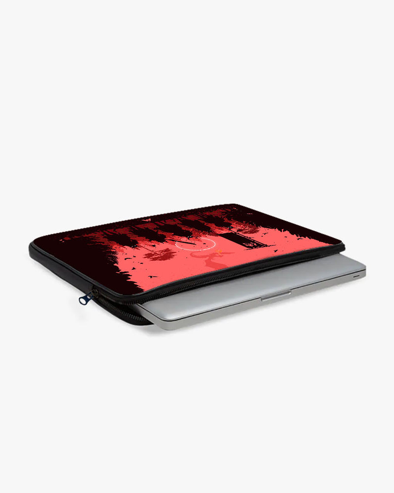 Horsemen of Death MacBook / Laptop-Sleeve Mobile Case by CoverMeUp - Style 24